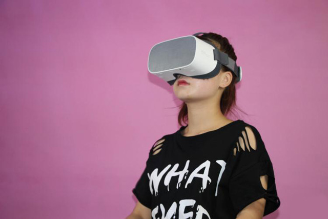 VR游戏